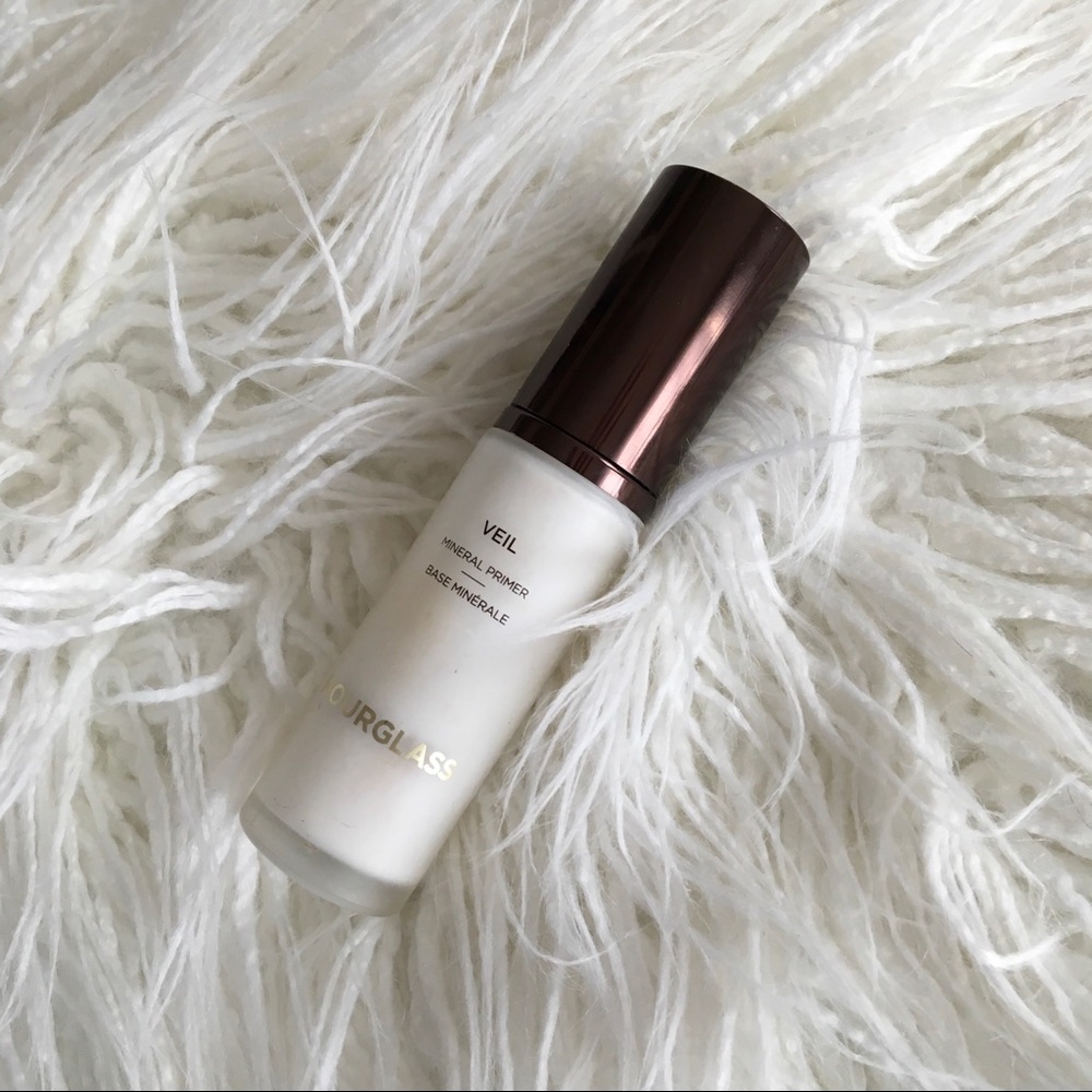 Hourglass Veil Mineral Primer